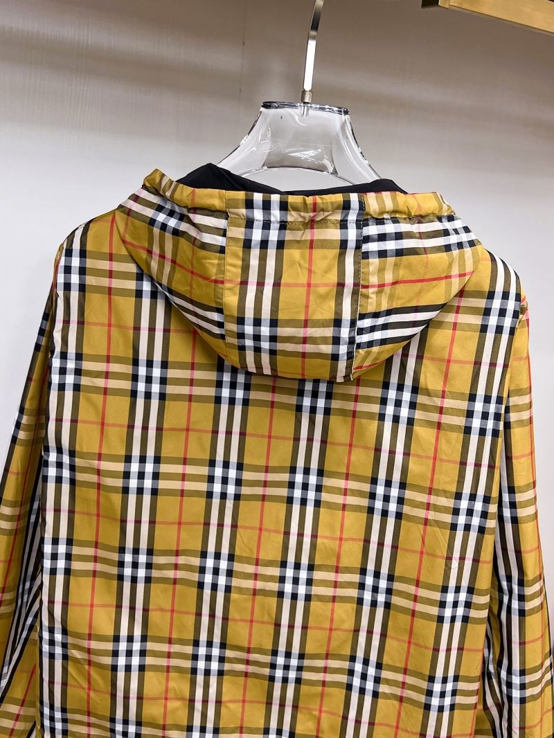 Burberry Outwear